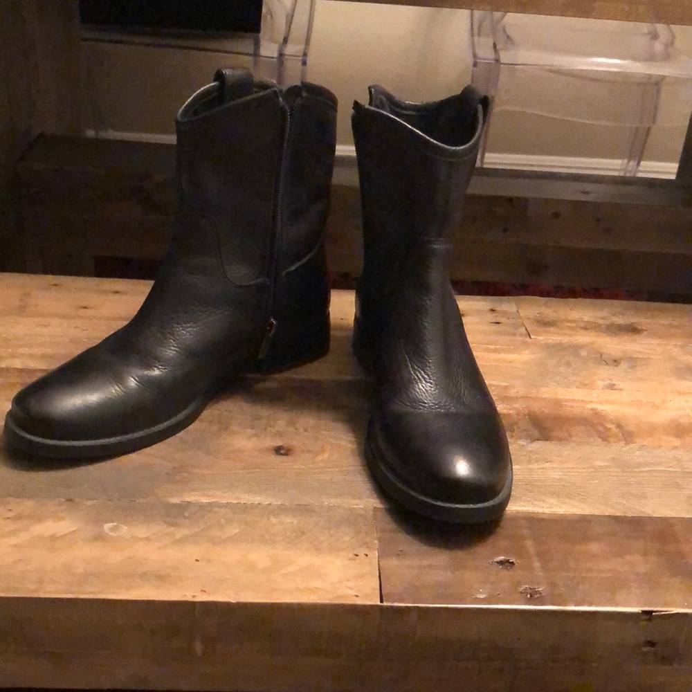 Vince Camuto boots